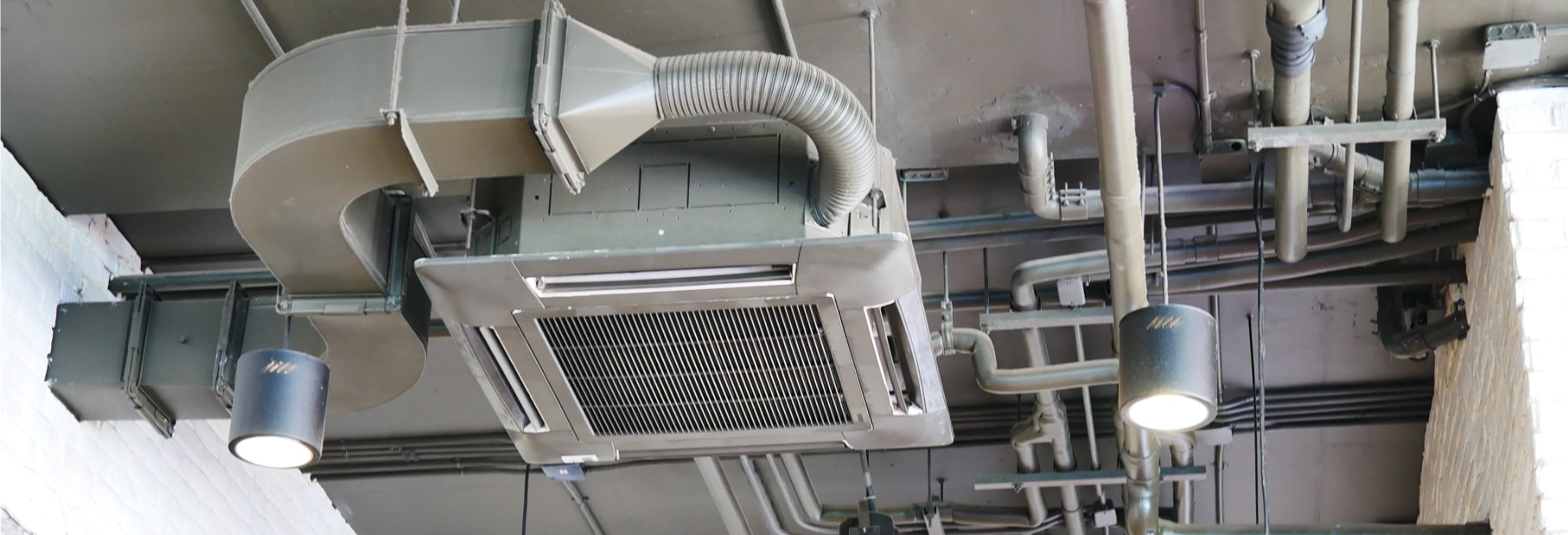 Commercial Air Conditioning Service.